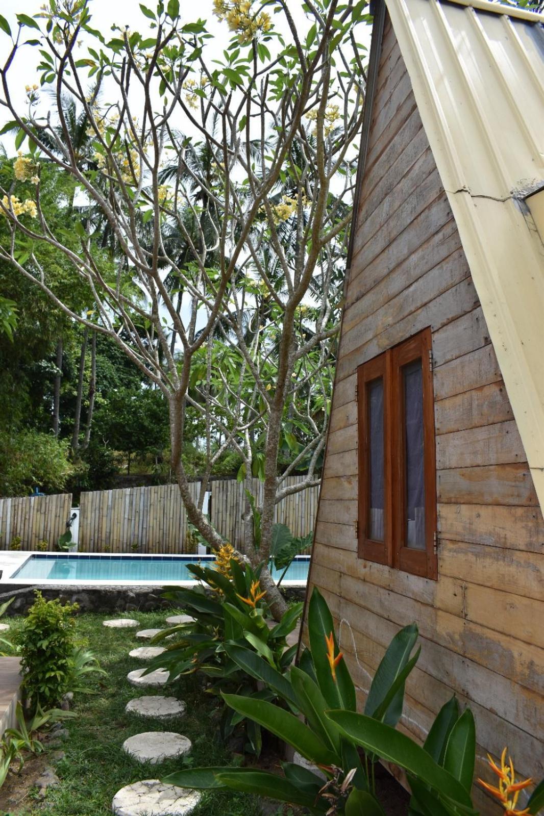 Hotel La Vie En Rose Senggigi Exteriér fotografie